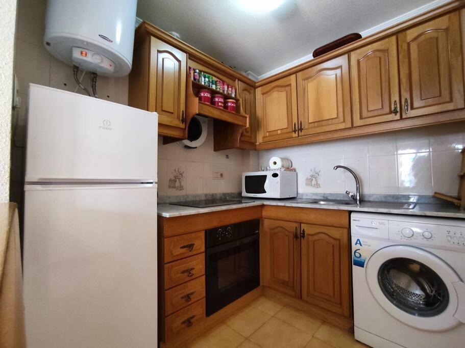 Apartamento Comodo A 300 Metros De La Playa Санта Пола Экстерьер фото
